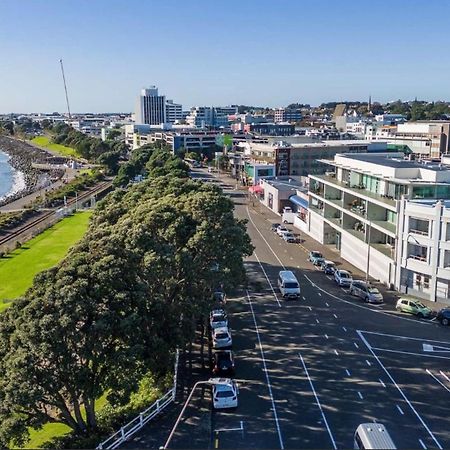 West End Precinct 2 Bedroom Apartment Close To Walkway And Ocean 新普利茅斯 外观 照片