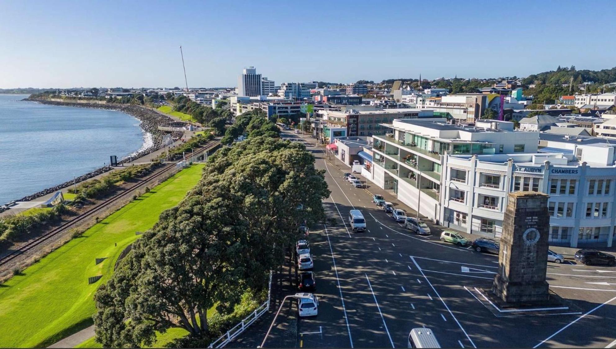 West End Precinct 2 Bedroom Apartment Close To Walkway And Ocean 新普利茅斯 外观 照片
